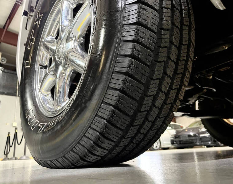 2000 Cadillac Escalade