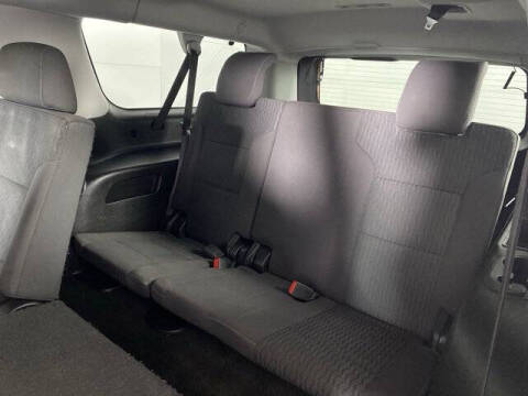 2018 Chevrolet Suburban LS