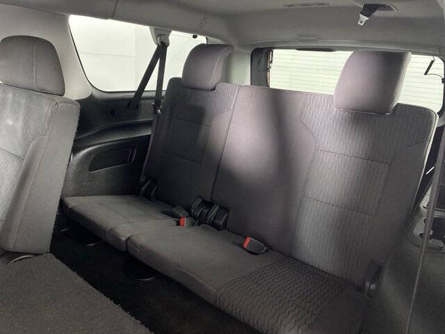 2018 Chevrolet Suburban LS