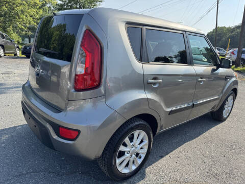 2013 Kia Soul +