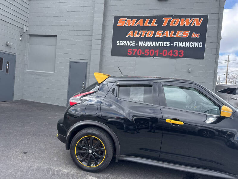 2016 Nissan JUKE SV