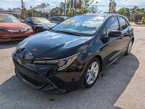 2021 Toyota Corolla Hatchback for sale at Foremost Auto Sales in Houston TX