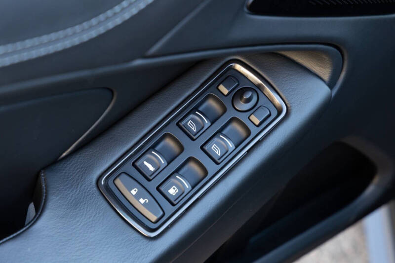 2014 Aston Martin Vanquish