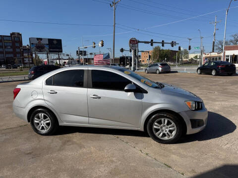 2015 Chevrolet Sonic LS Auto