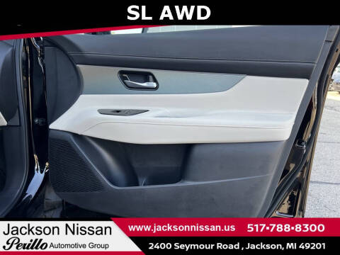 2025 Nissan Murano SL