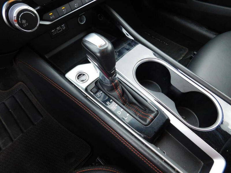 2024 Nissan Altima 2.5 SR