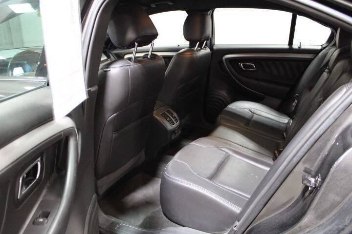 2018 Ford Taurus SEL