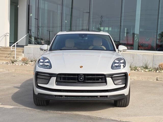 2026 Porsche Macan S
