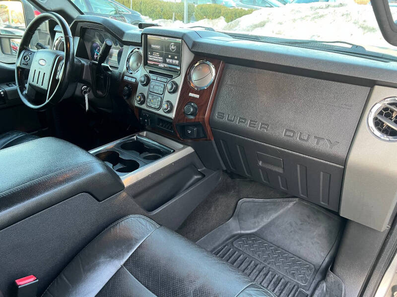 2014 Ford F-350 Super Duty Lariat