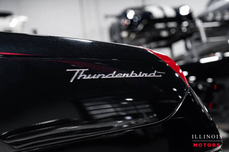 2003 Ford Thunderbird