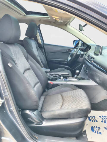 2016 Mazda MAZDA3 i Touring