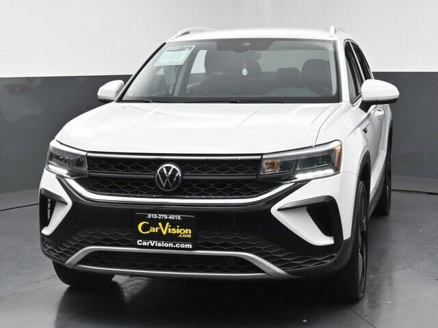 2024 Volkswagen Taos SE 4Motion