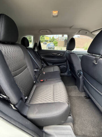 2017 Nissan Rogue S