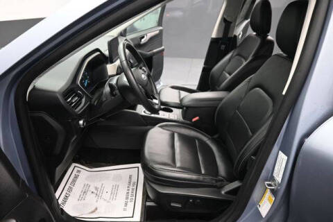 2022 Ford Escape SEL