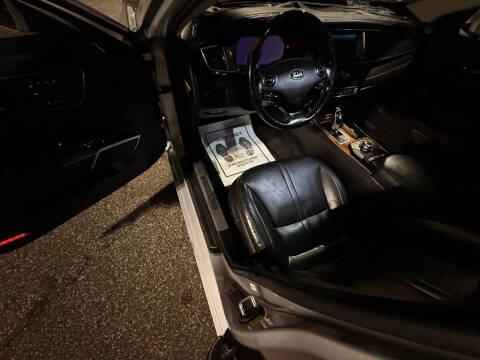 2015 Kia K900 Luxury