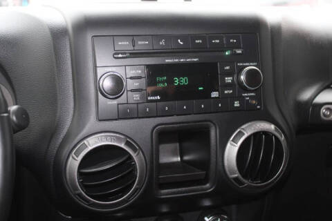 2017 Jeep Wrangler Willys Wheeler