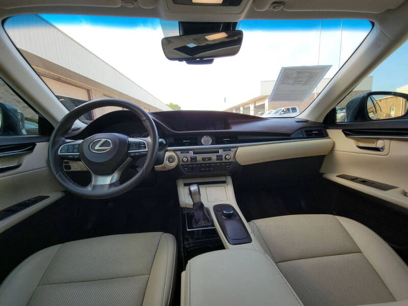 2018 Lexus ES 350