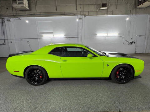 2015 Dodge Challenger SRT Hellcat
