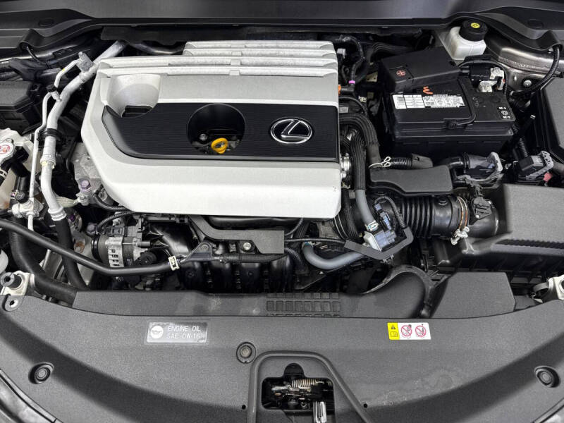 2021 Lexus UX 200