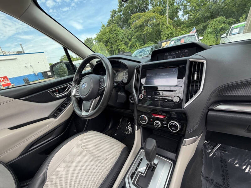2023 Subaru Forester Premium