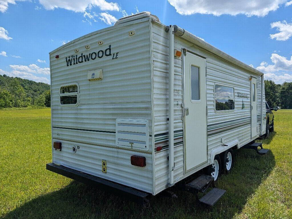 2003 Wildwood 25 RKS 3