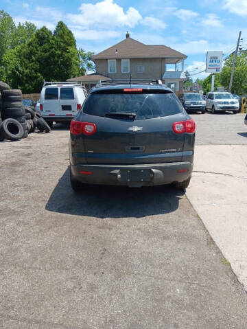 2012 Chevrolet Traverse LT