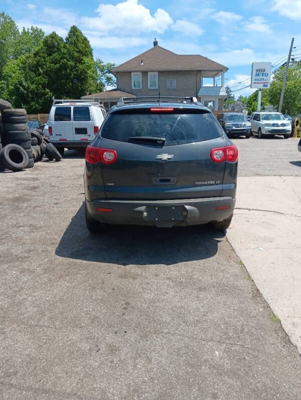 2012 Chevrolet Traverse LT