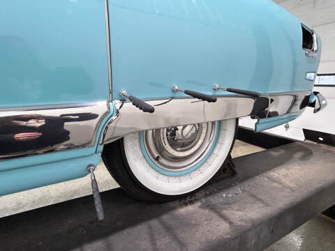 1952 Kaiser TRAVLER