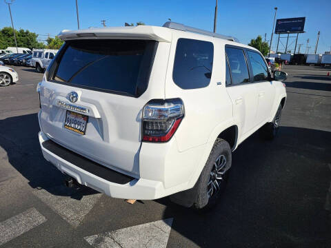 2015 Toyota 4Runner SR5