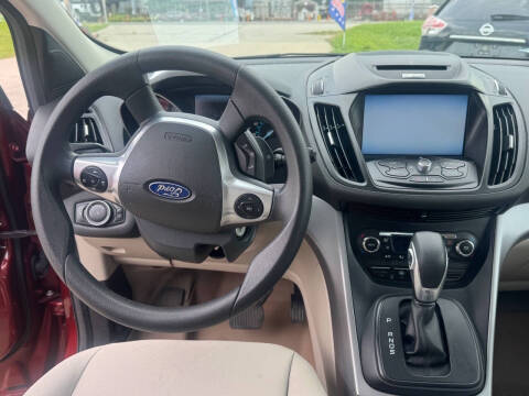 2015 Ford Escape SE