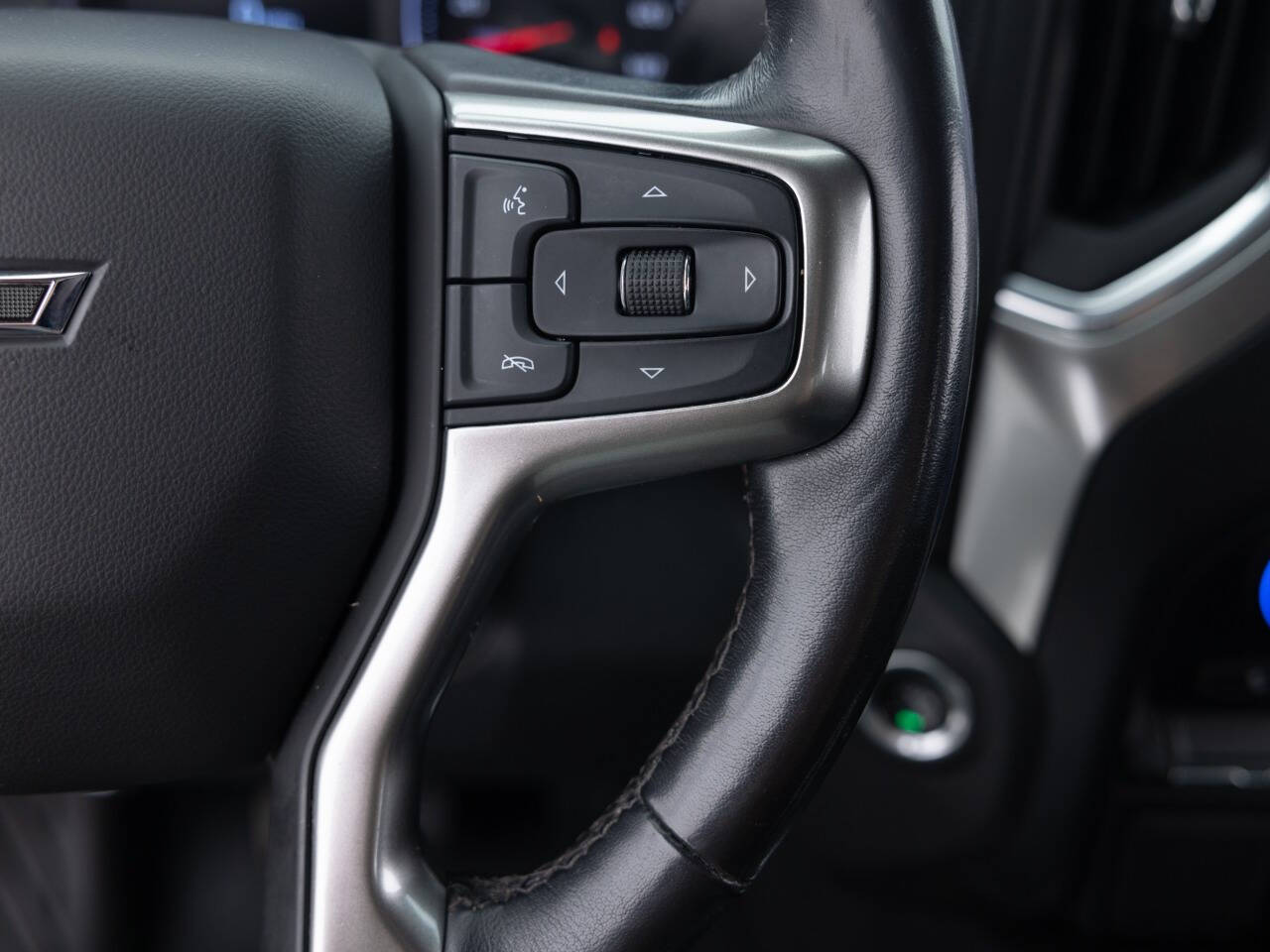 Used Car 2021 Chevrolet Silverado 1500  Lt Trail Boss 4x4 4dr Crew Cab 5.8 Ft. Sb For Sale Under $50,000 In Coal City, Illinois