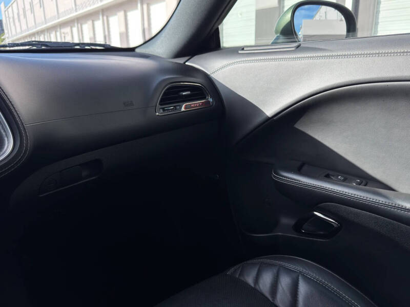 2020 Dodge Challenger