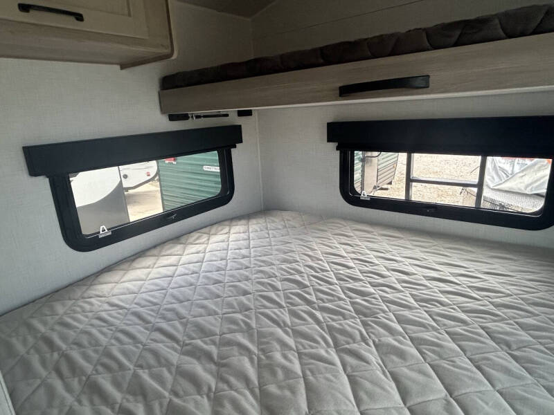 2025 Flagstaff E-PRO FLTE20FK