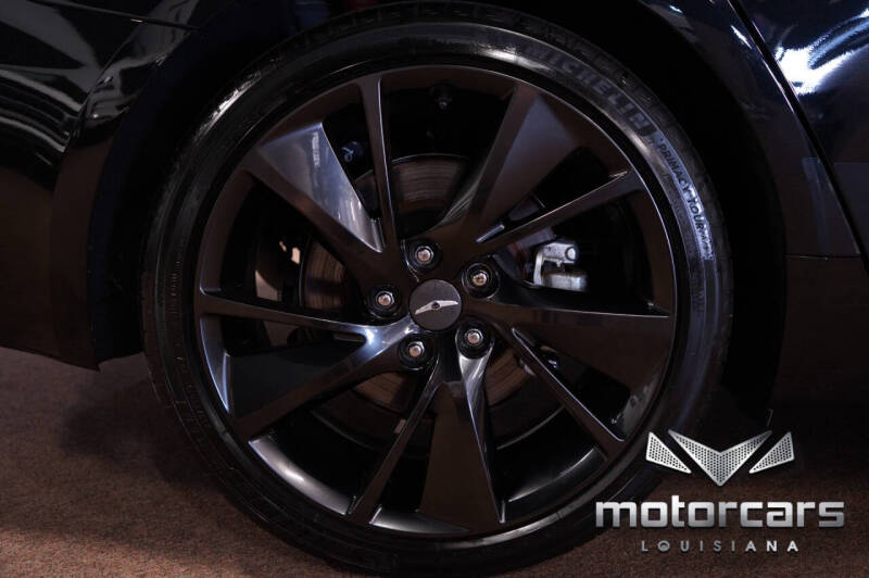2023 Genesis G70