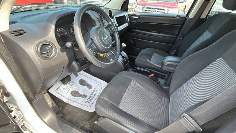 2016 Jeep Compass Sport