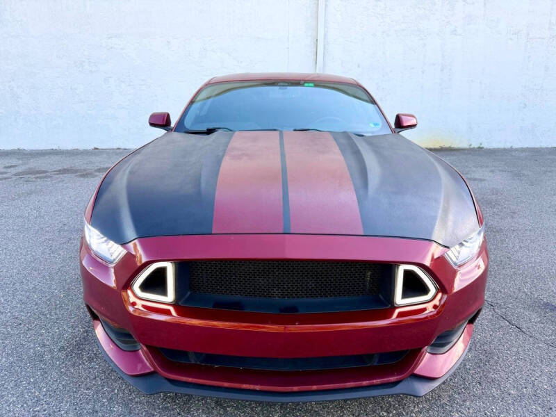 2017 Ford Mustang V6