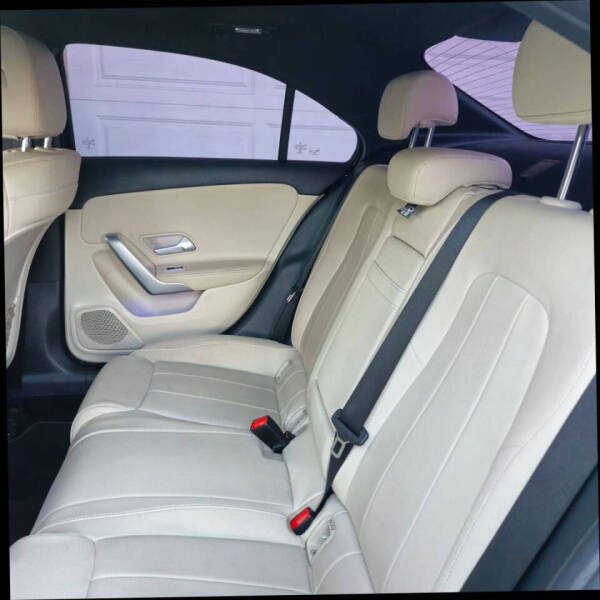 2019 Mercedes-Benz A-Class A 220