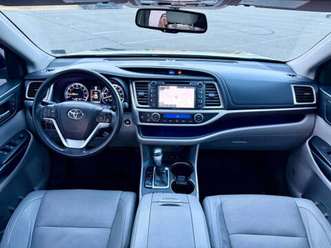 2014 Toyota Highlander