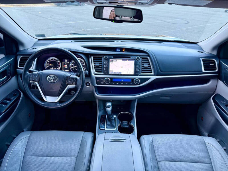 2014 Toyota Highlander