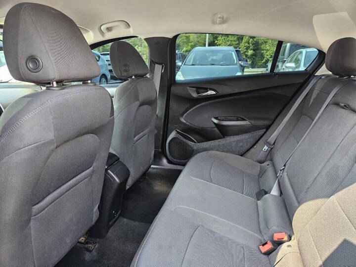 2017 Chevrolet Cruze LT Auto