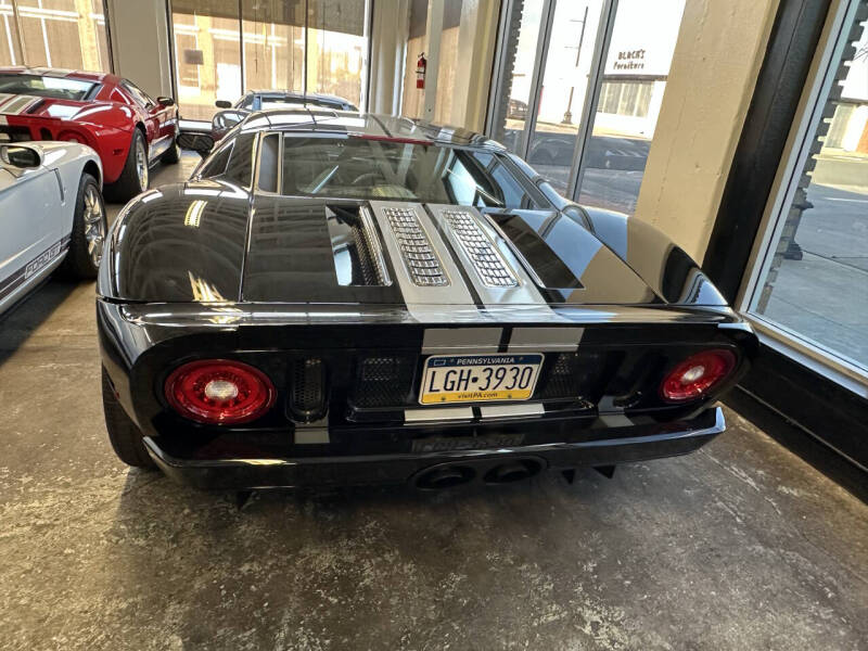 2005 Ford GT