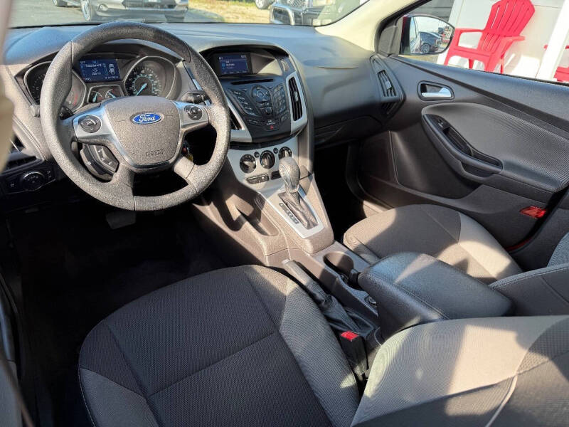 2014 Ford Focus SE