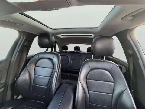 2017 Mercedes-Benz GLC GLC 300 4MATIC