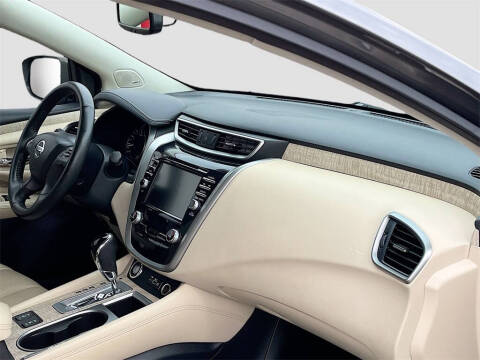 2022 Nissan Murano SL