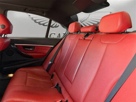 2018 BMW 3 Series 330i