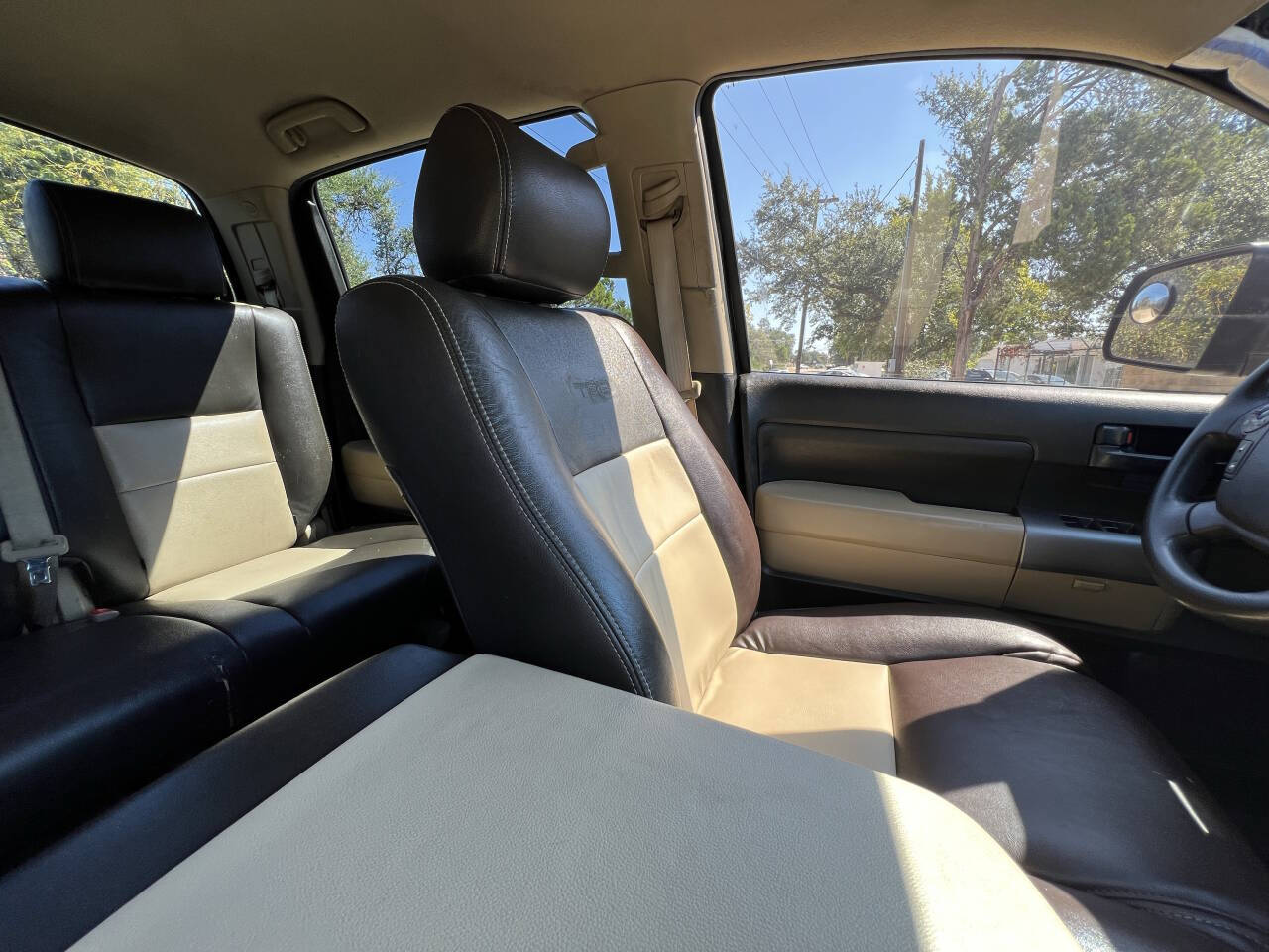 Used Car 2010 Toyota Tundra  Grade 4x4 4dr Crewmax Cab Pickup Sb (5.7l V8 Ffv) For Sale Under $20,000 In Austin, Texas