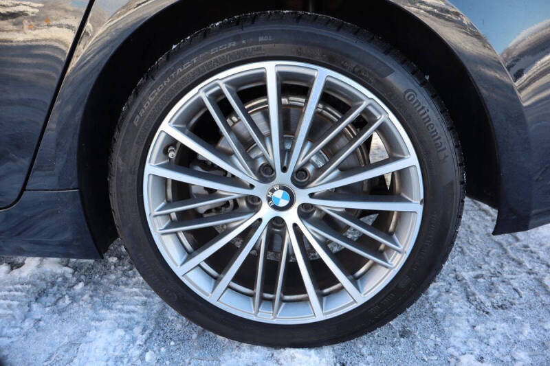 2018 BMW 5 Series 530i