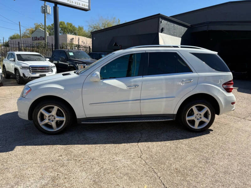 2009 Mercedes-Benz M-Class ML 550