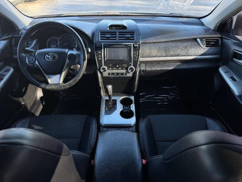 2013 Toyota Camry SE