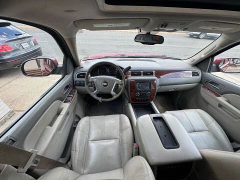 2013 Chevrolet Suburban LT